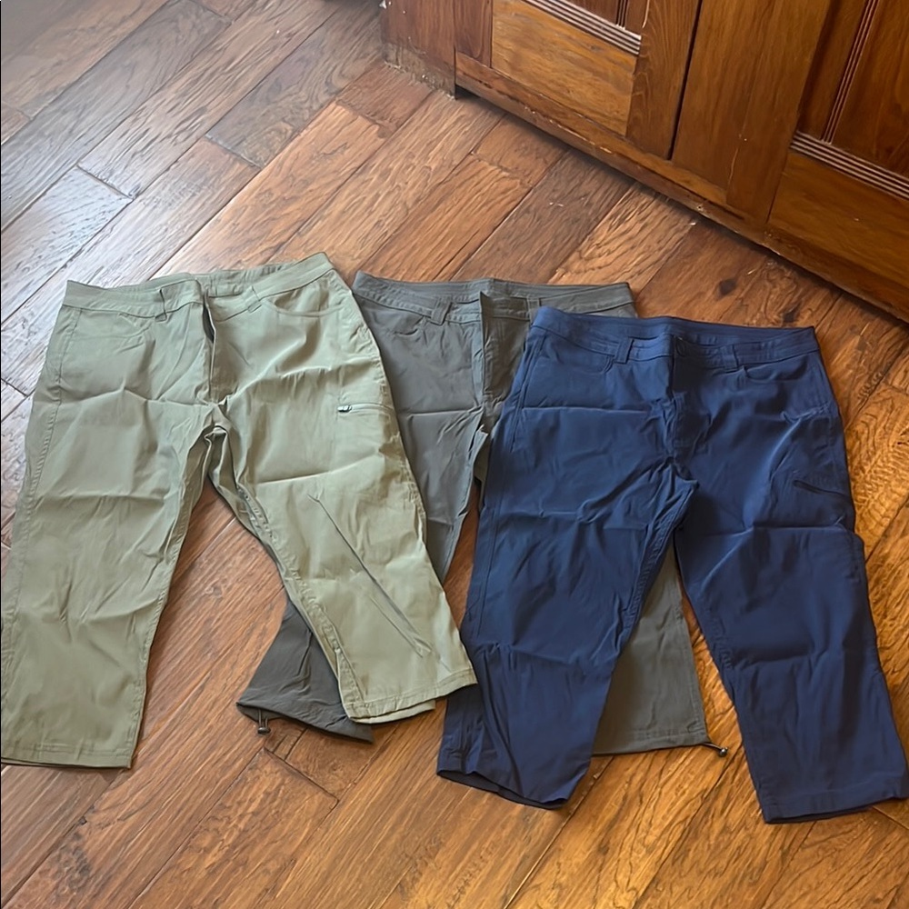 Eddie Bauer Women's Hiking Capri Pants Lot Green, Blue, Gray